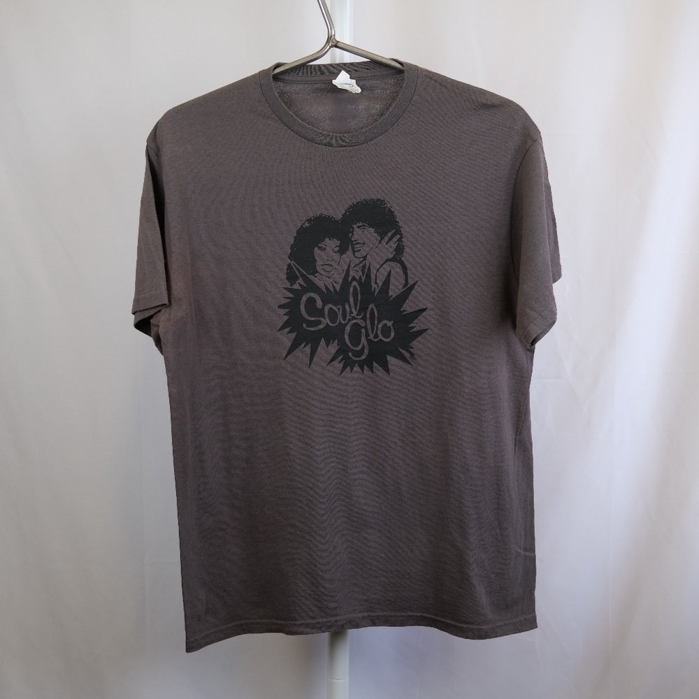 Soul Glow Coming To America Tee Size Large